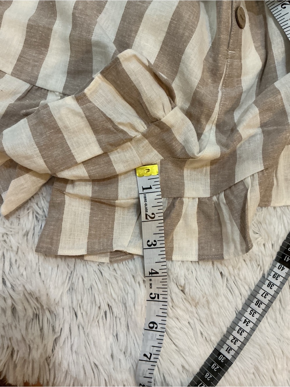 LC Lauren Conrad Linen Blend Ruffle Hem Shorts Size 0X NWT Beige Striped - Picture 10 of 15